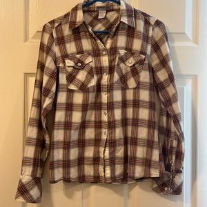 Delia’s Pearl Button Snap Western Shirt